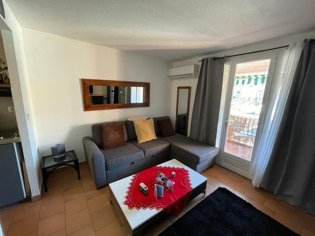 Appartement Port Cogolin Vue Bateau Extérieur photo